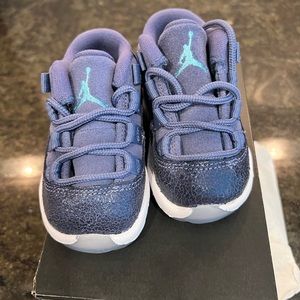 BRAND NEW - Infant size 4 - Jordan 11 Retro low GT - Blue Moon/Polarized Blue